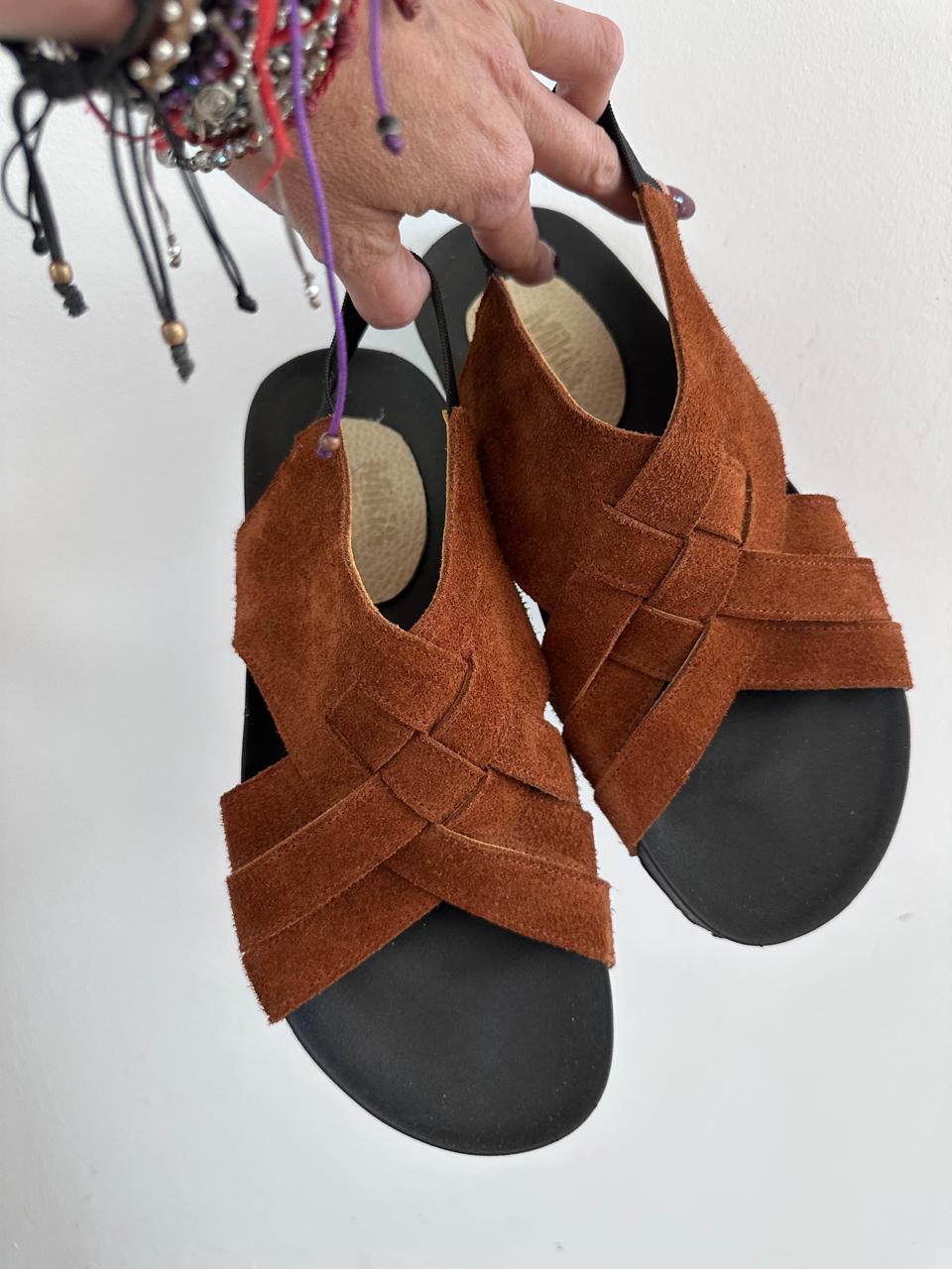 WhatsApp Image 2025-12-04 at 16.25.54 (1)