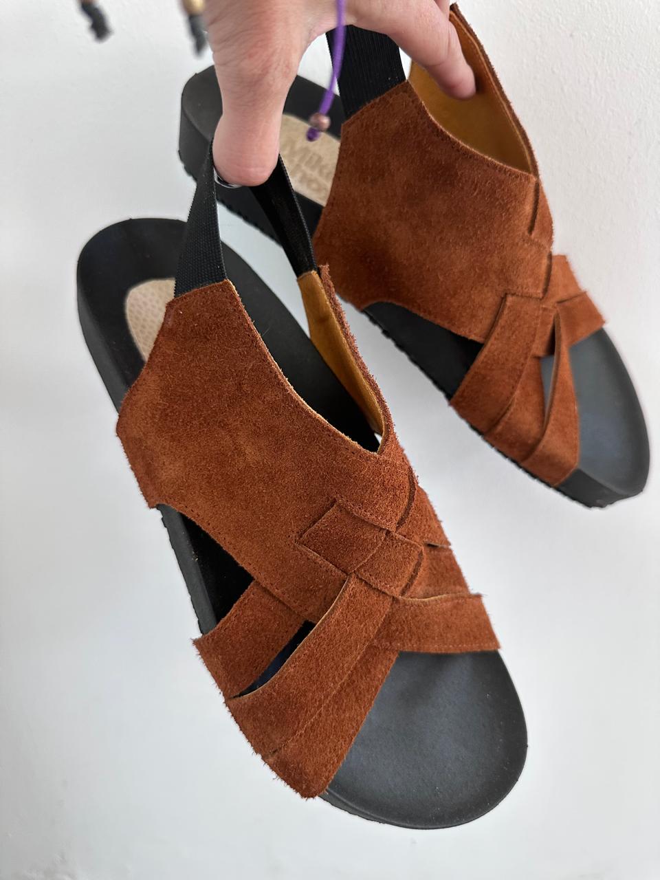 WhatsApp Image 2025-12-04 at 16.25.54 (2)